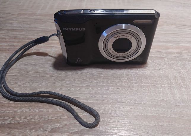 Продам фотоаппарат Olympus FE-47 в идеальном состоянии