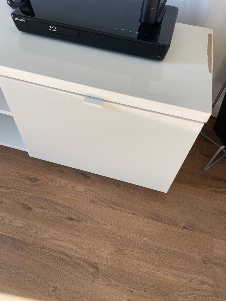 Movel TV IKEA Byas