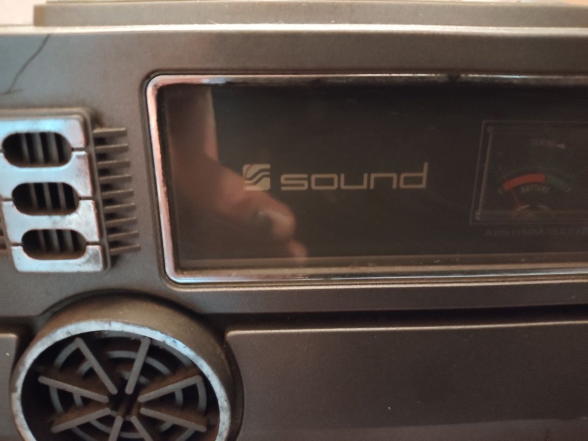 Radiomagnetofon SOUND