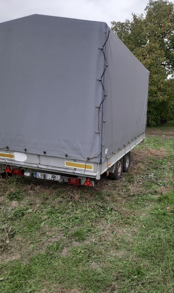 Przyczepa z plandeką stan bdb