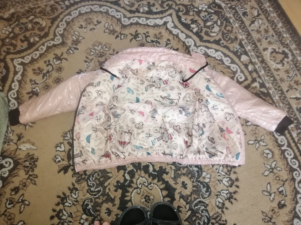 Детская одежда. Куртка + желетка.