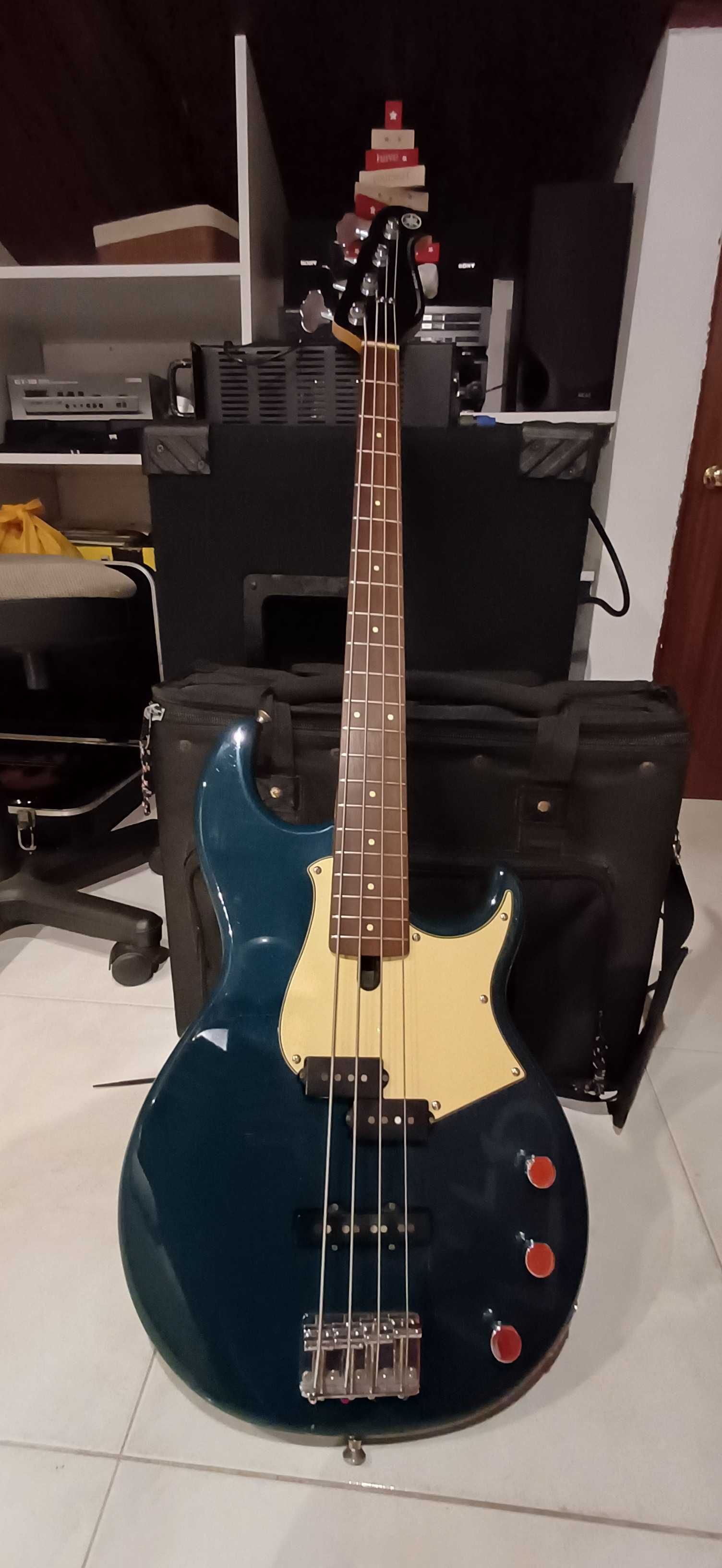 Baixo yamaha bb434