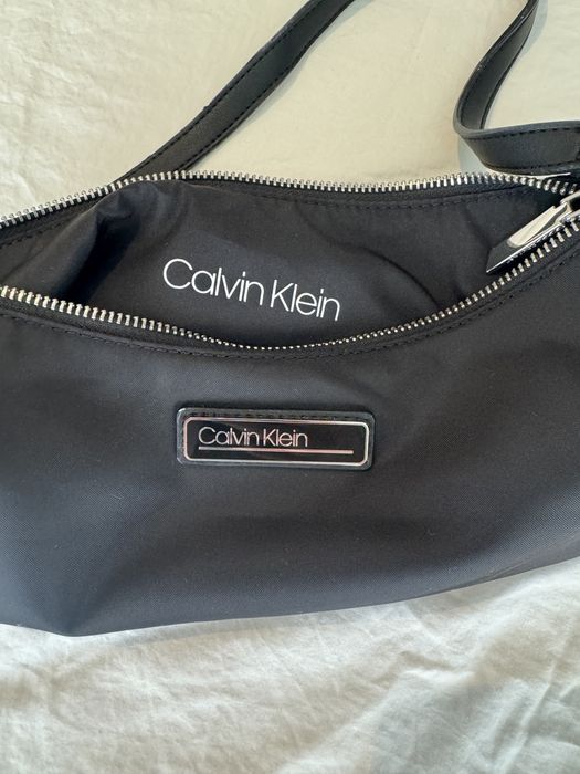 Carteira Calvin Klein ORIGINAL Preta de ombro