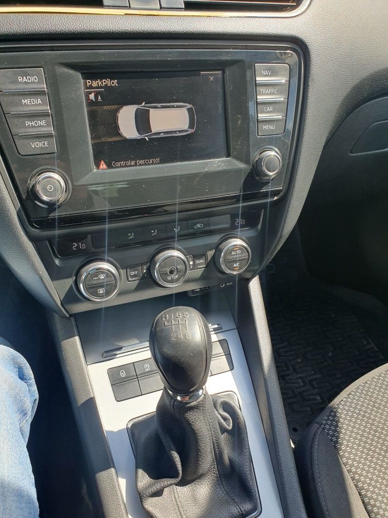 SKODA Octavia 1.6TDI 08/2014