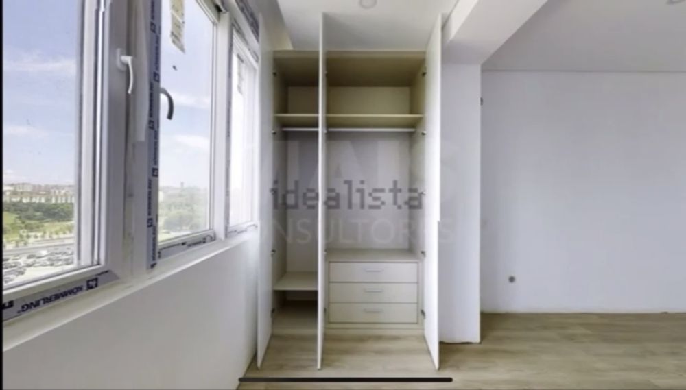 Apartamento T2 no Centro Sul - entrada imediata