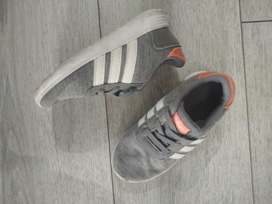 Adidas lite racer 26