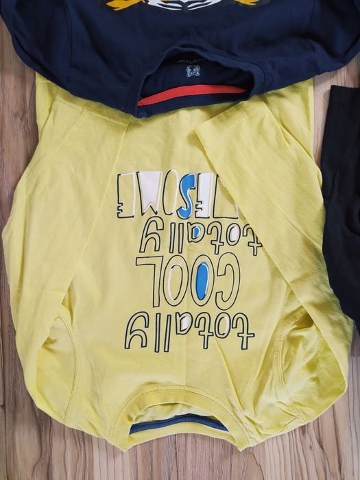 Zestaw 6 x koszulki 4 gratis t shirt 110-116