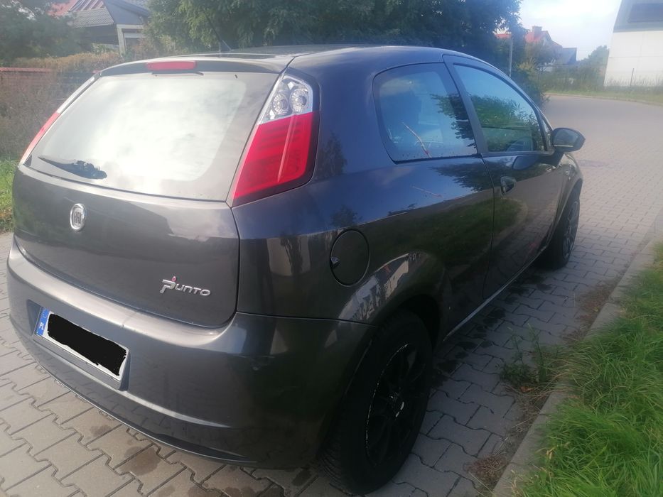 Fiat grande punto 2008r 1.4 benzyna 141tys km giugiaro