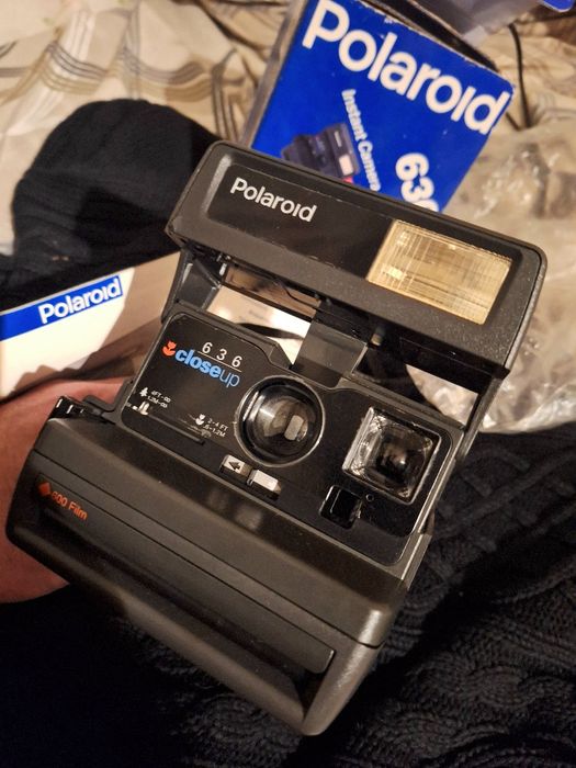 Плівковий фотоапарат Polaroid (полароід) CloseUp 636
