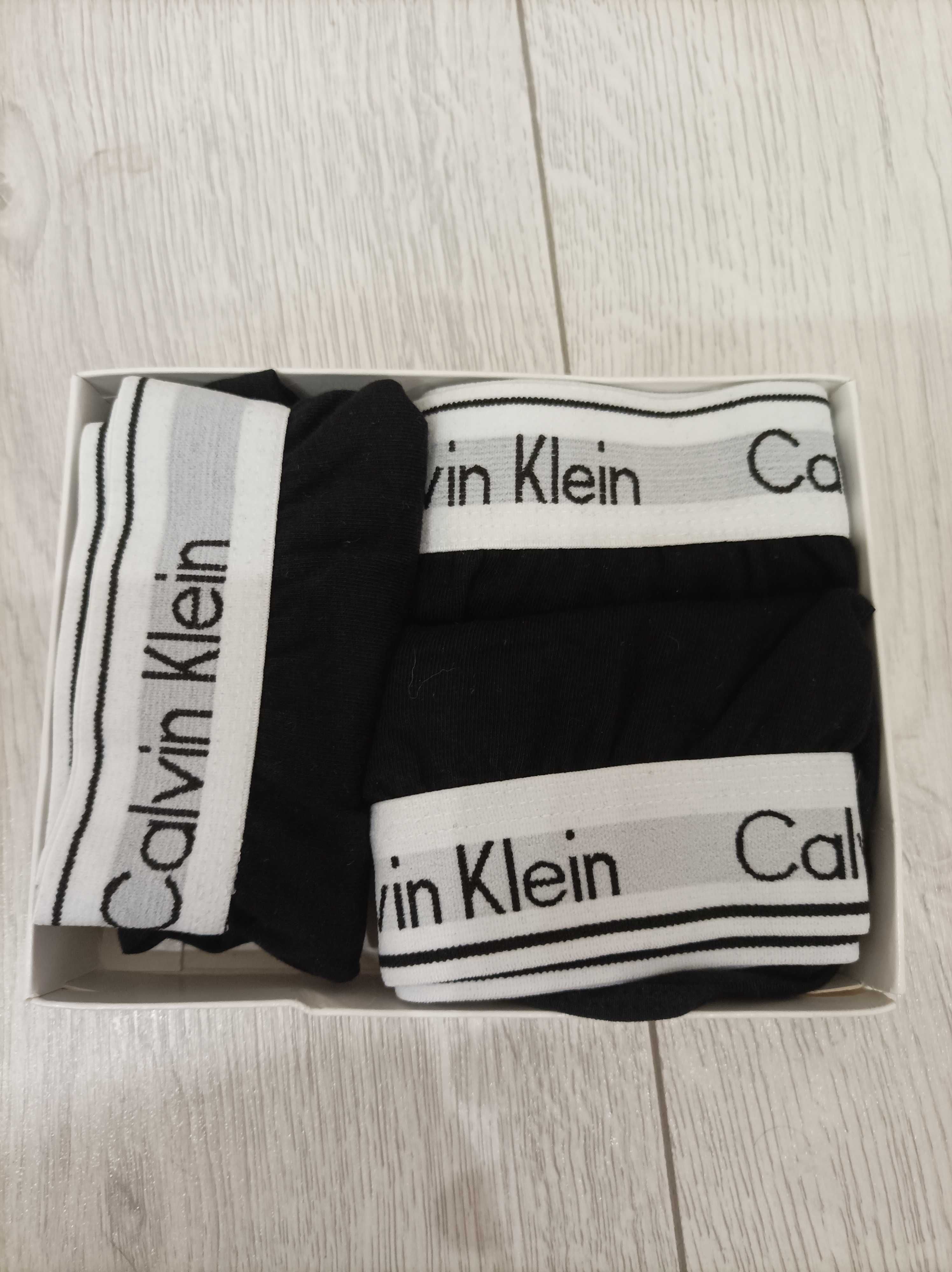 Жіноча білизна Calvin Klein