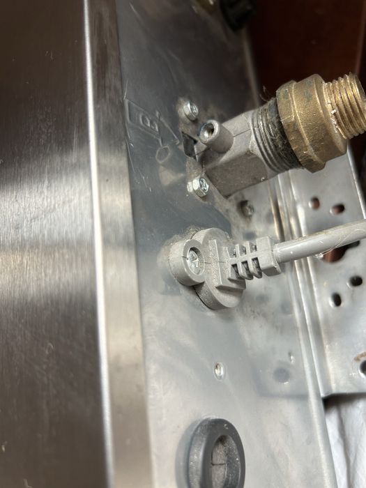 Газова колонка Ariston marco polo