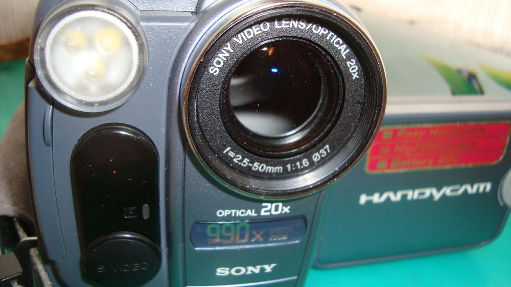 Видеокамеры  "Sony "
