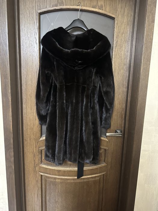 Норкова шуба з капюшоном blackglama