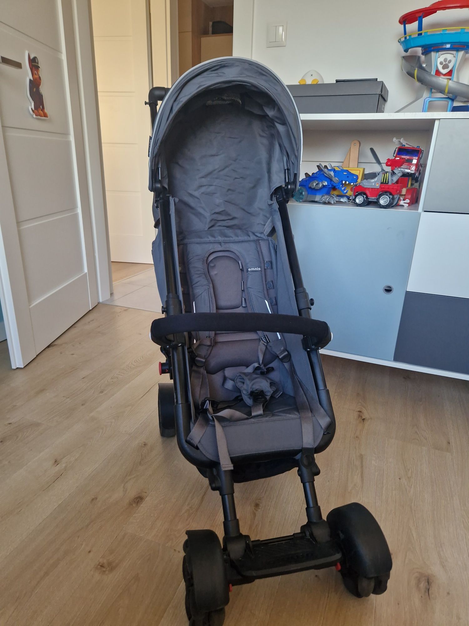 Wózek/ spacerówka Omnio v 2 szary