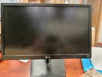 Монитор  LG E2242