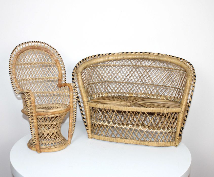 Fotel peacock - miniatura kwietnik z wikliny, lata 70