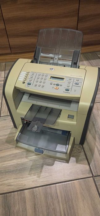 Лазерний, монохромний ч/б МФУ HP LaserJet 3050