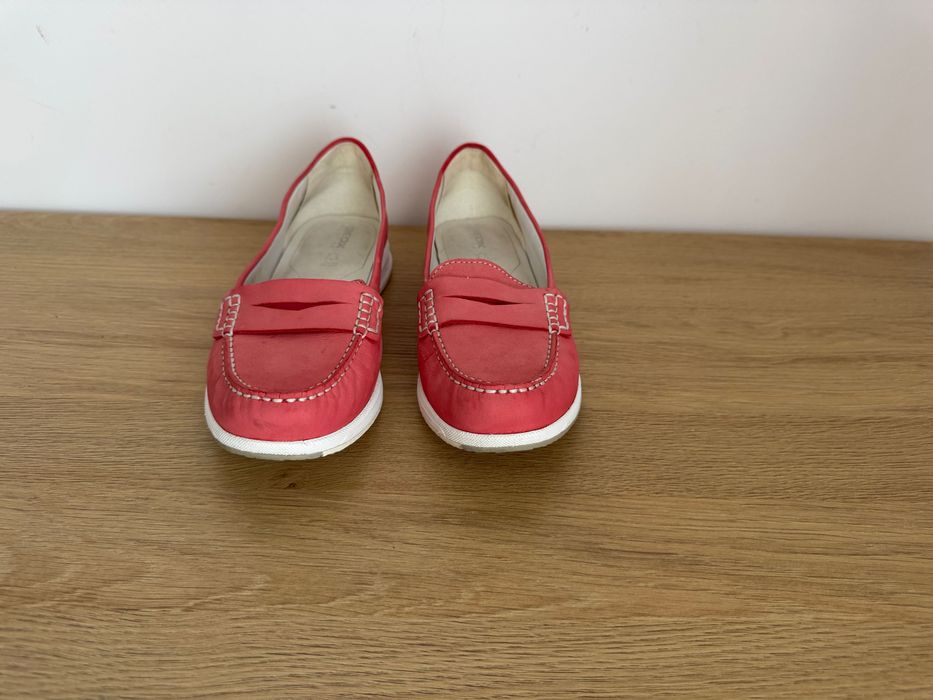 Buty mokasyny Geox Respira rozmiar 40, różowe