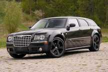 Chrysler 300C SRT LIFT 300C 3.0CRD 218KM czarne kombi świeżo sprowadzony