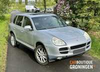 Porsche Cayenne 2004