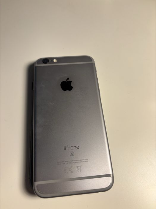 Iphone 6s srebrny + etui