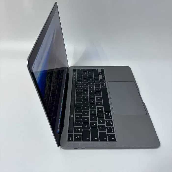 MacBook Pro 13 2020 M1 8GB RAM 256GB Gwar 12 msc FV 23% (33349)