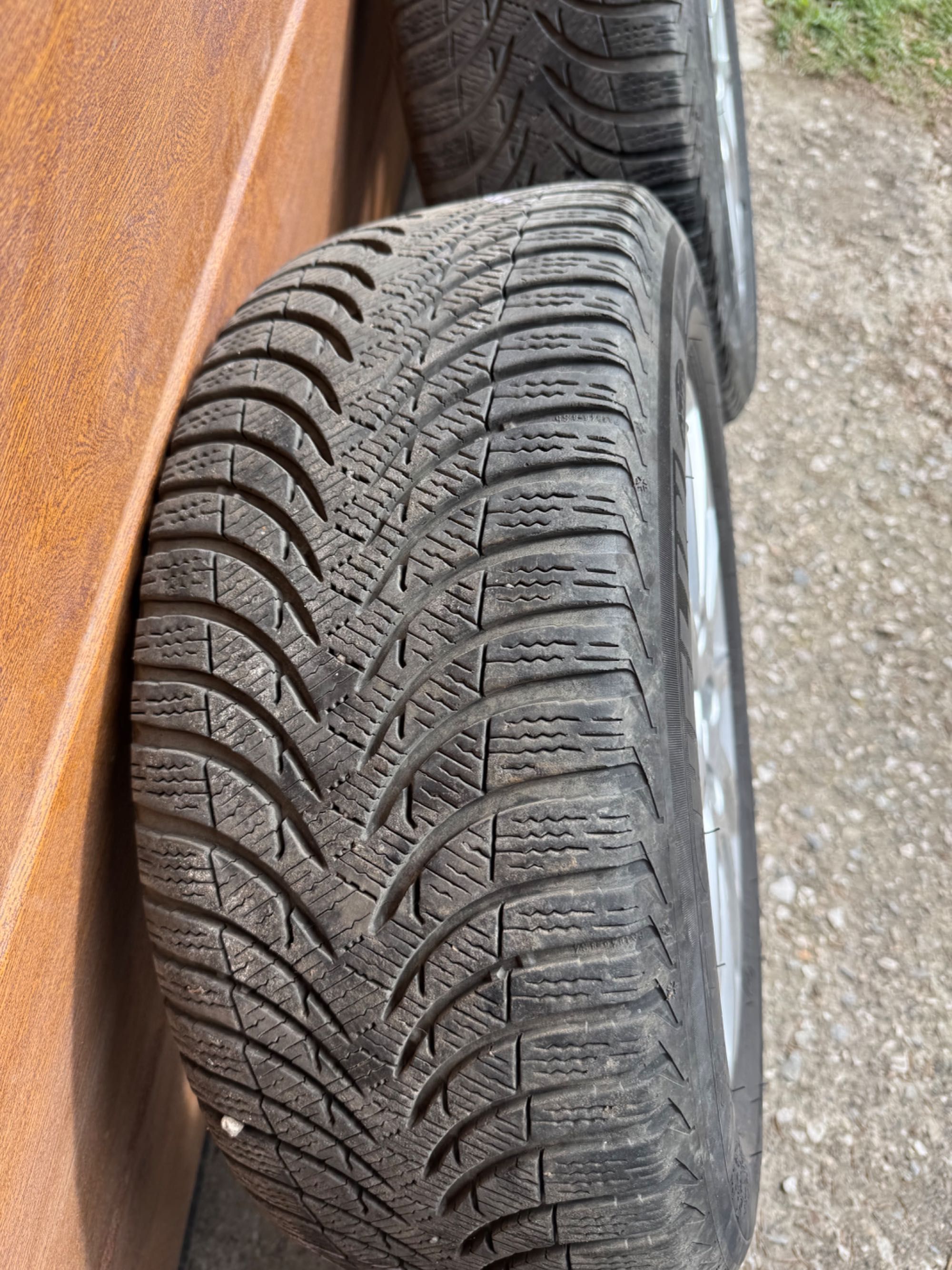 Koła zimowe 16  do Audi a4 b8