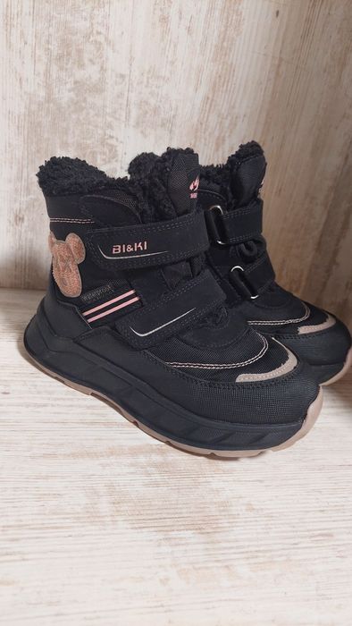 Ботинки зимние термо 31р.на девочку.