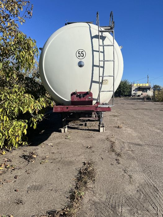 Продам Цистерну напівпричіп Menci