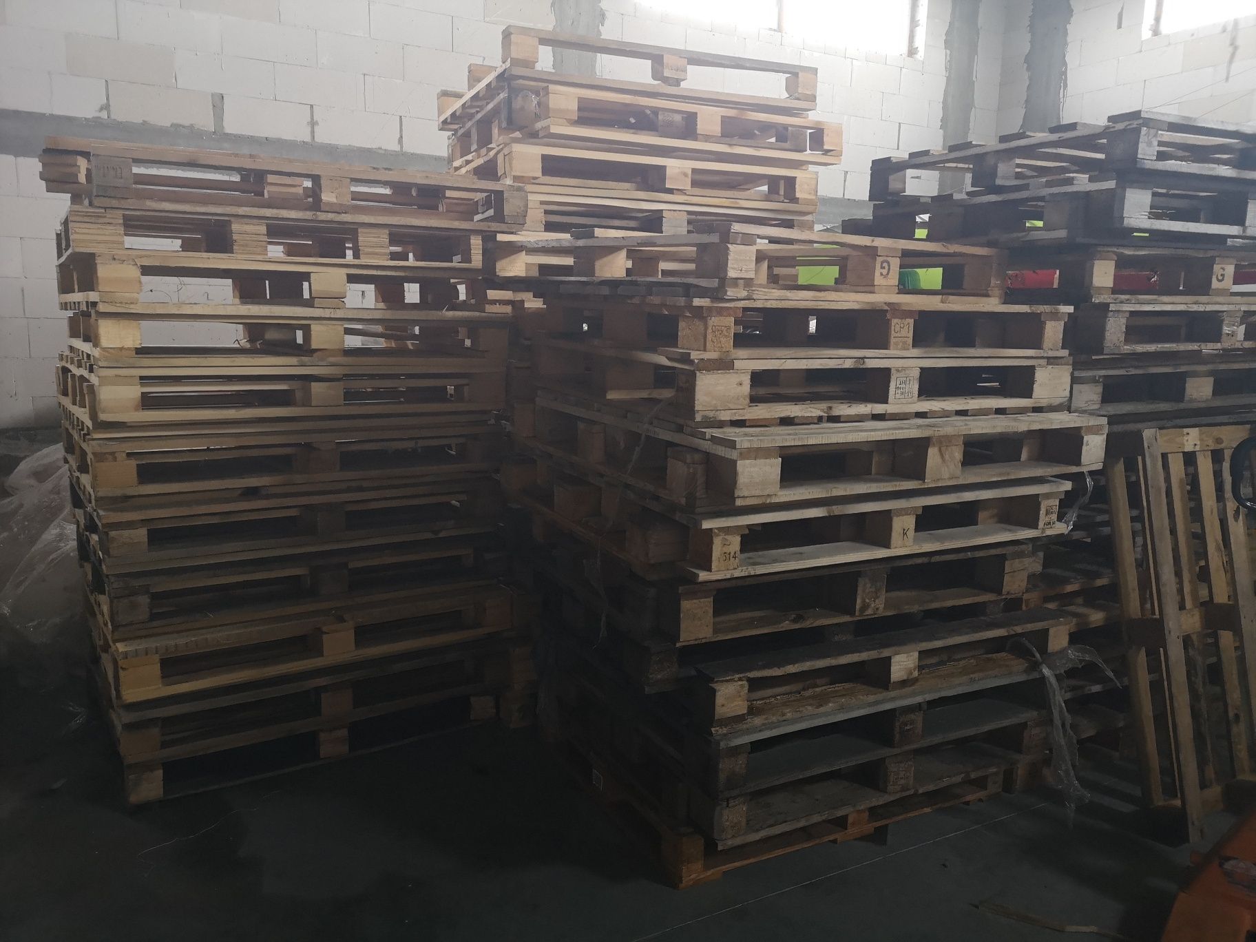 Palety drewniane jednorazowe 120x100 przemysłowe