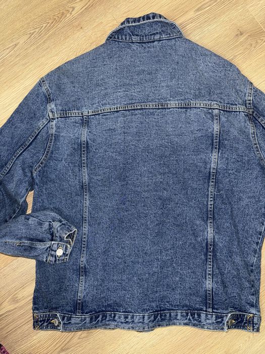 Джинсова чоловіча куртка