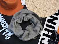 H&M Szary komin szal