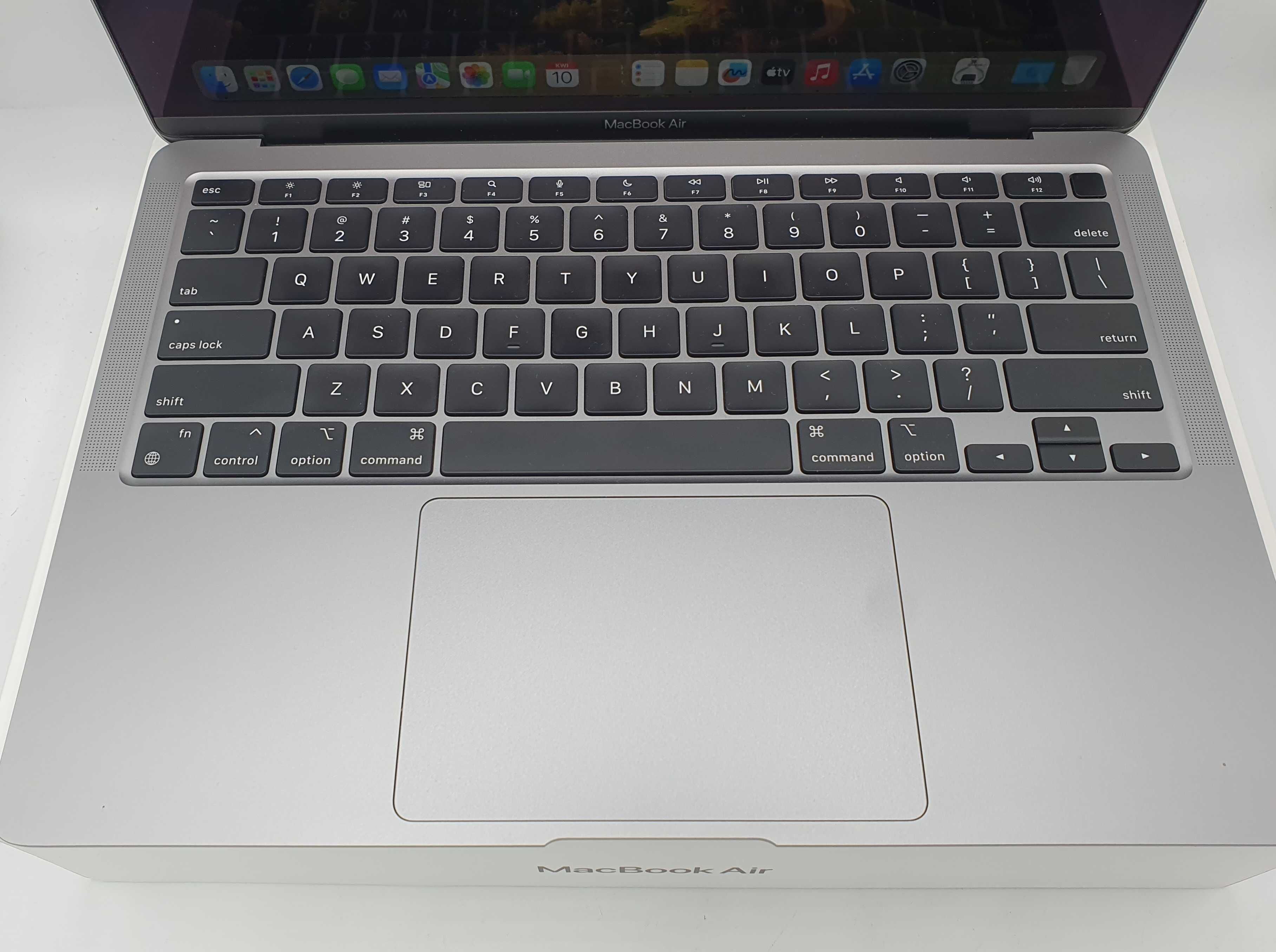 Laptop Macbook Air M1 13,3 " Apple M 8 GB / 256 GB