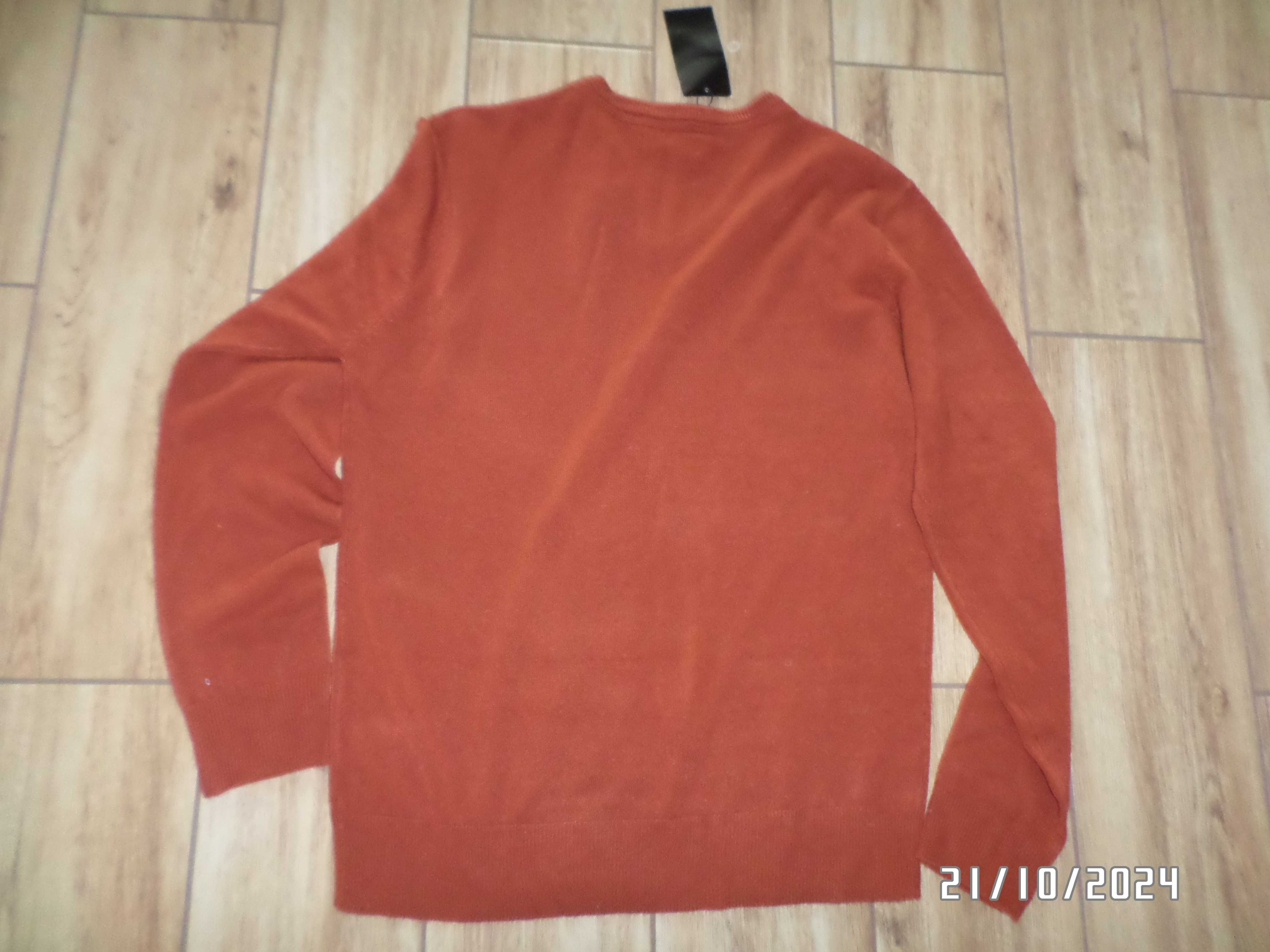 Sprzedam firmowy sweter męski w rozmiarze L-nowy