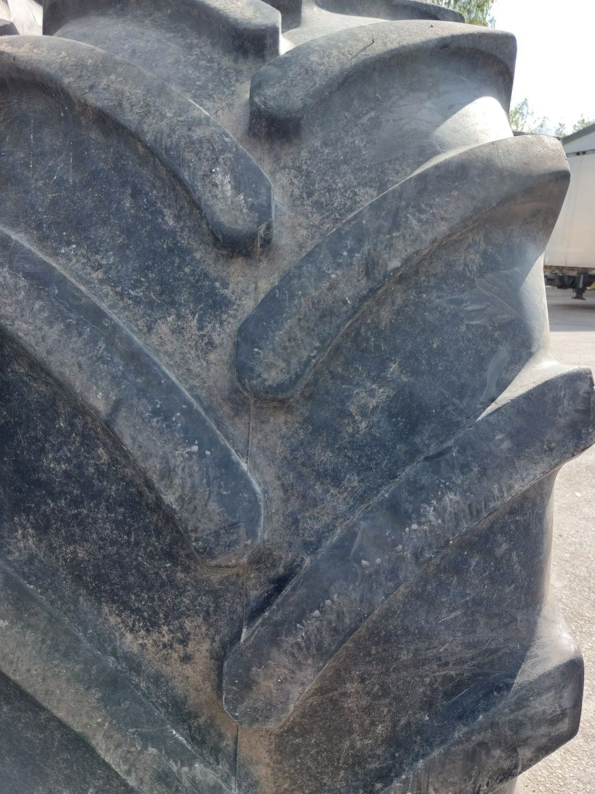 650/65R38 Firestone opony używane rolnicze para
