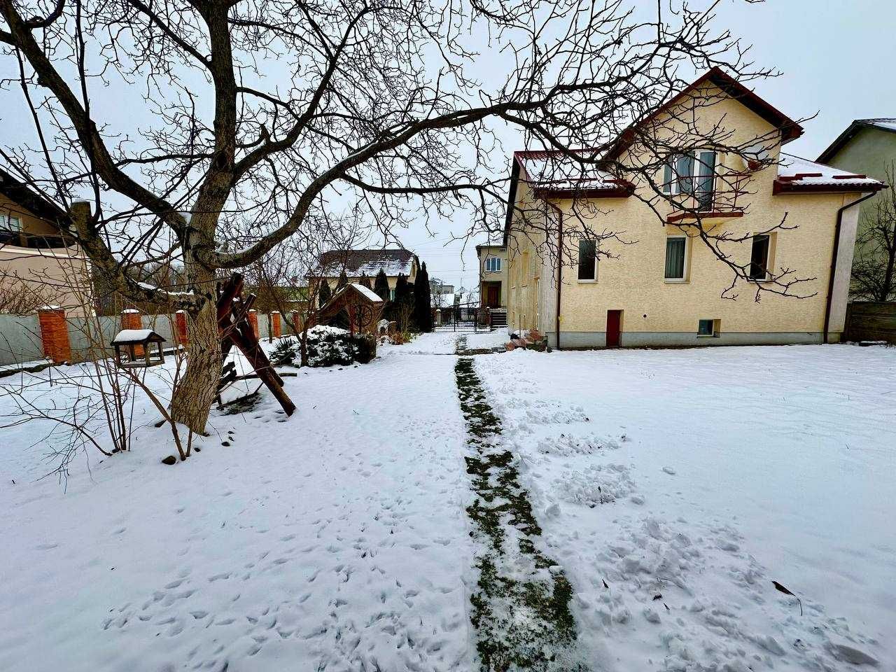 Продаж якісного цегляного будинку у м.Дрогобич