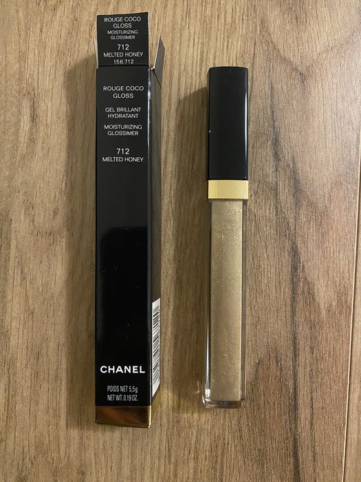 Блиск для губ CHANEL rouge coco gloss