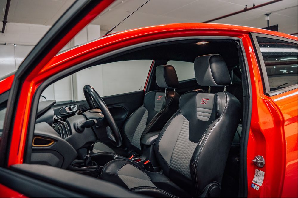 Ford Fiesta 1.6 EcoBoost ST