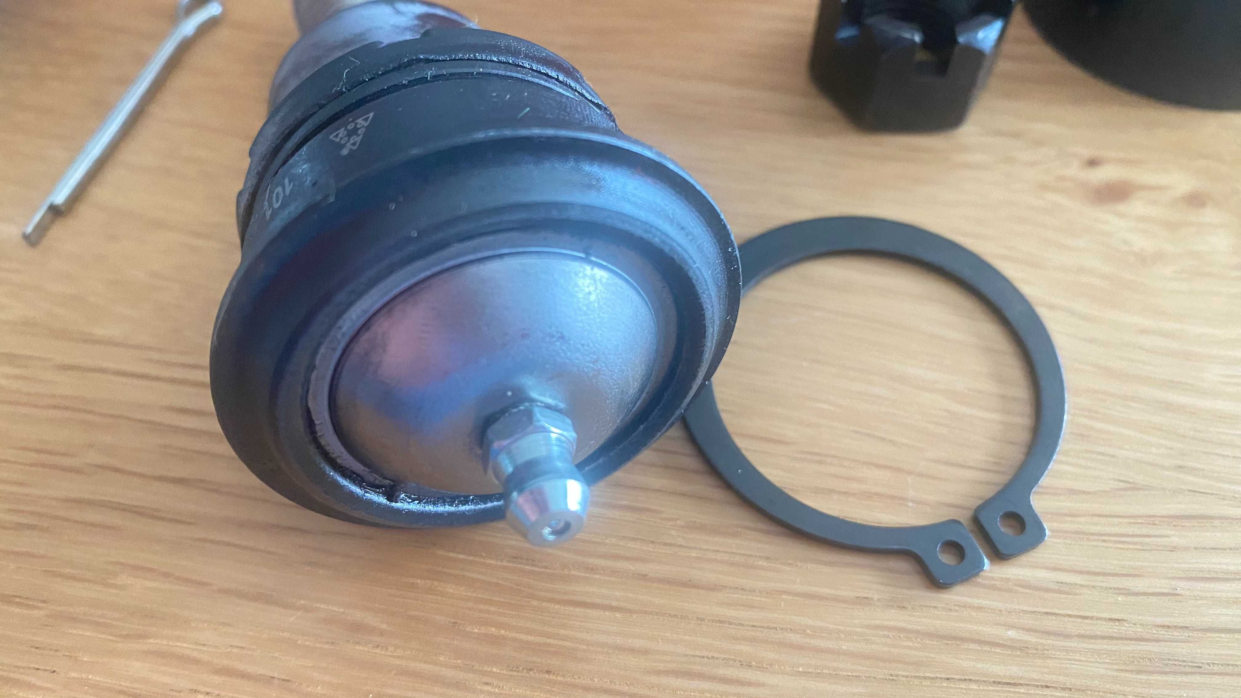 шарова опора Nissan Sunny n14 B13 100NX ALMERA N15 Y10 Primera P10 P11
