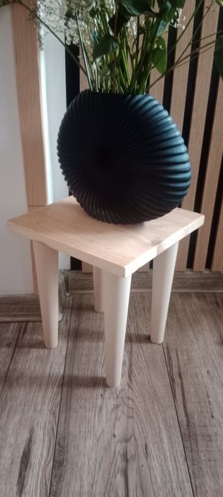 Stojaki pod doniczki 24,4 x 24,5cm