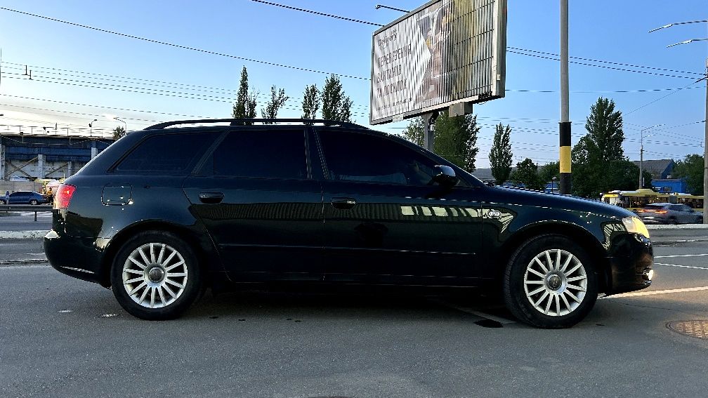 Продам Audi A4B7