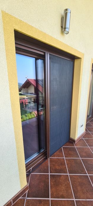 Naprawa okien i drzwi. Pomiar i montaż roletki, żaluzje, moskitiery.