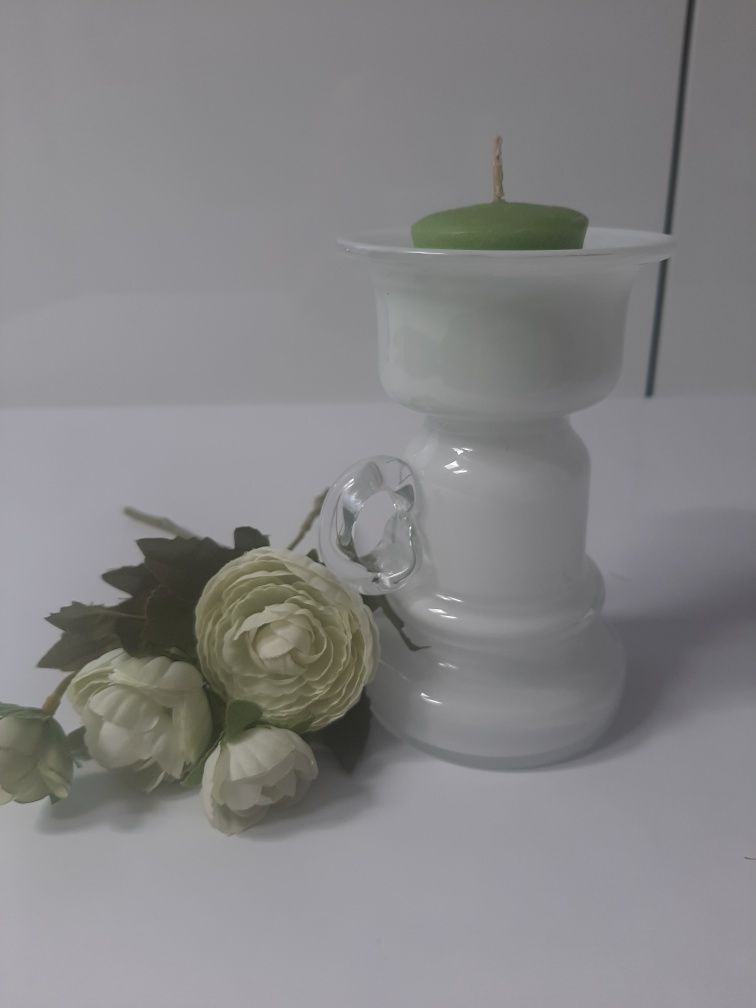 Zestaw wazon i świecznik tarnowiec  mleczny stare szkło Słuczan-Orkusz