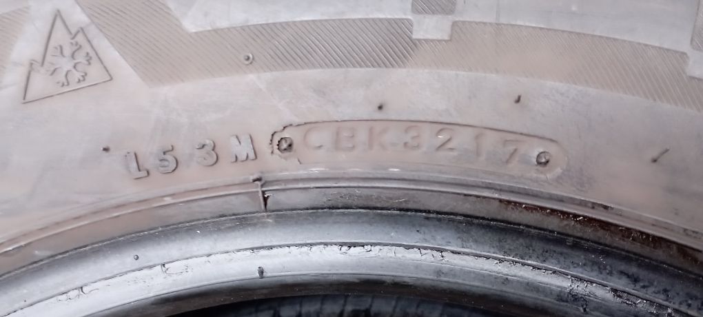 Opony 2szt 205/65/16C 107/105T Bridgestone Blizzak W810 Idealne