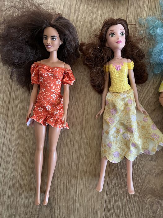 Lalki Barbie Rainbow High Bella Samochód Jeep Kuchnia Mebelki