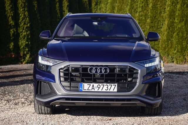 AUDI Q8 PNEUMATYKA, Masaże, Dociągi, Noktowizor, szyberdach nowe opony