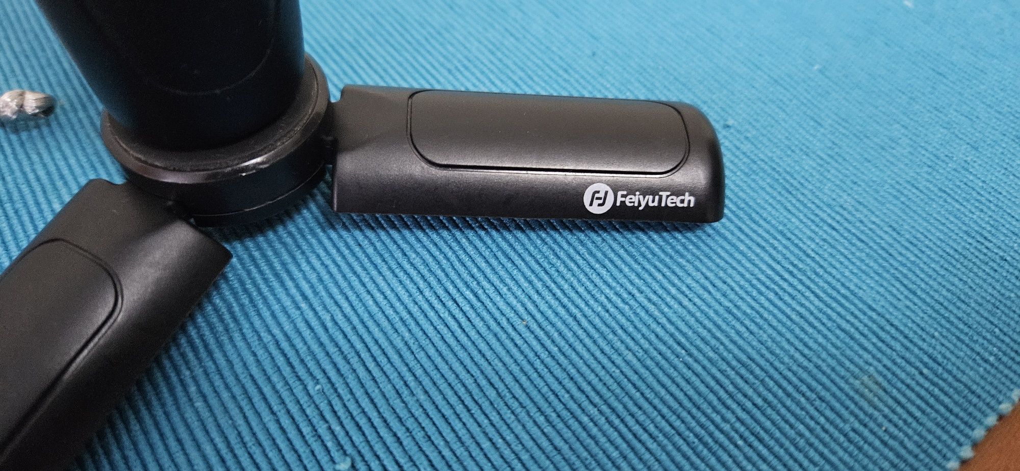 Estabilizador para telemóvel Feiyu Vlog Pocket