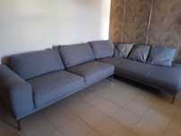 Sofá com chaise longue