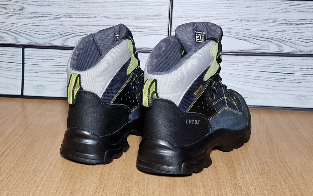 Непромокаемые ботинки Lytos (38 размер)