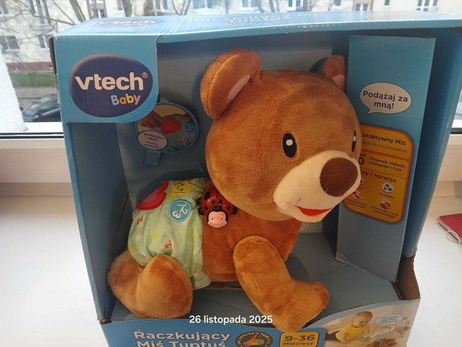 Raczkujący miś tuptuś